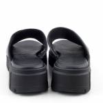 TAMARIS 27252-20 007 BLACK UNI czarne klapki damskie