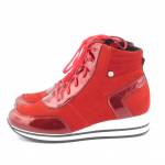 NIK 08-0396-003 CZERWONE TRZEWIKI *DZ*
